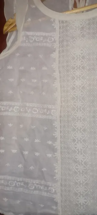 Blusa encaje Massimo Dutti Talla S- blanco roto