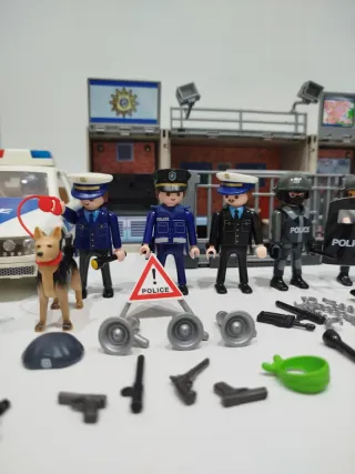 Lote Playmobil Policía Coche, Moto, Prisión