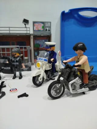 Lote Playmobil Policía Coche, Moto, Prisión