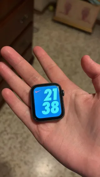 Apple Watch Series 5 Space Gray
