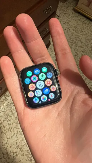Apple Watch Series 5 Space Gray