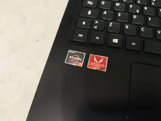 Acer 3 PC Portatile i7 ram 16gb 15.6" ssd 516gb