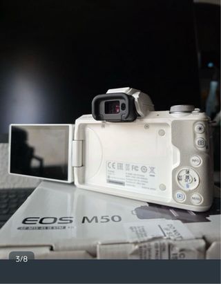 Canon EOS M50 Cámara Digital + Accesorios