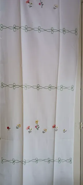 Coppia Tende Ricamate Fiori