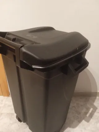 Contenedor residuos cubo basura negro 120l jardin