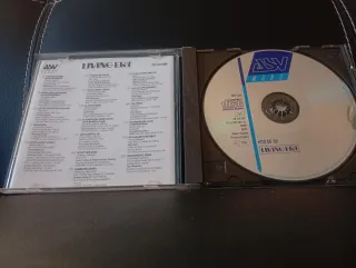 CD Hits of 50 - Living Era