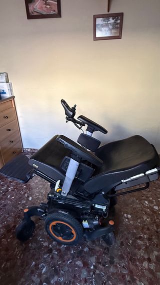 Silla de ruedas eléctrica QUICKIE Q500M