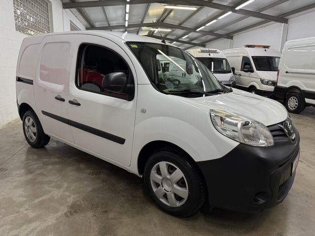 Nissan NV250 2020