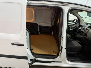 Nissan NV250 2020
