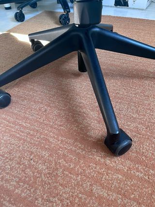 Silla de escritorio ergonómica color turquesa