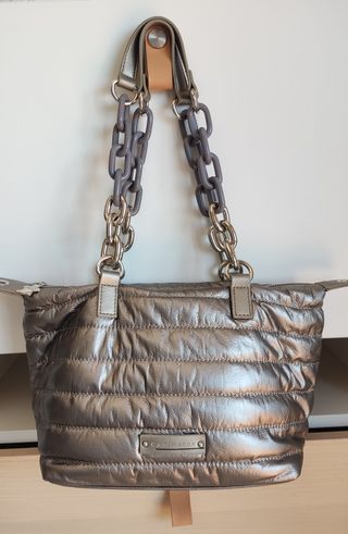 Bolso Caminatta Acolchado Metalizado