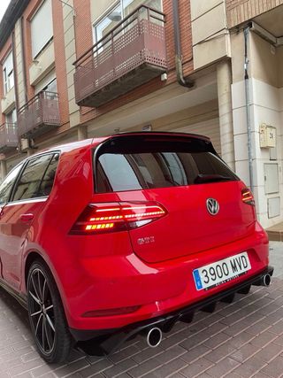 Volkswagen Golf GTI TCR 2.0 TSI