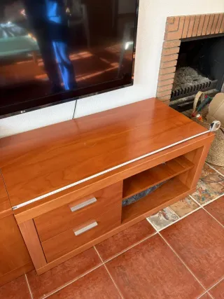 Muebles de salón madera y cristal