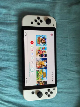 Nintendo Switch OLED , Casi nueva a estrenar.