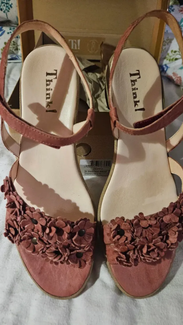Sandalias de piel Think!