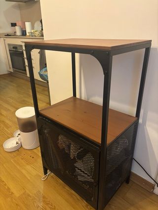 Mueble auxiliar Ikea metal y madera