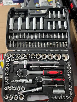 Maletín de herramientas KRAFT M.A.N. – 108 piezas