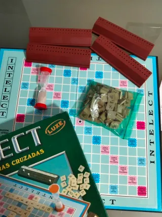 Juego de mesa Intelect