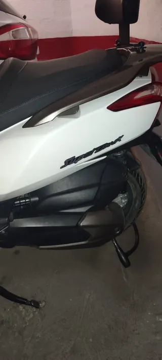 Kymco Superdink 300i