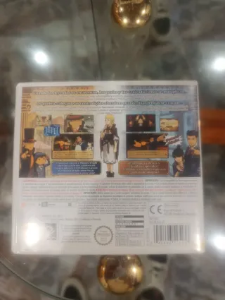 El Profesor Layton VS Phoenix Wright 3DS