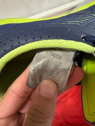 Zapatillas futbol sala niño azul y verde