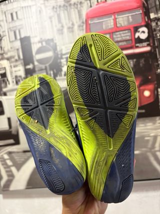 Zapatillas futbol sala niño azul y verde