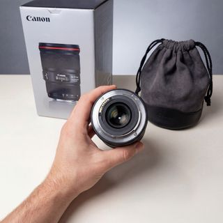 Canon EF 16-35mm f/4 L IS USM