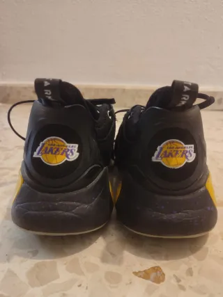 Zapatillas Baloncesto Tarmak Lakers Talla 41