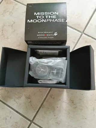 Swatch x Omega Bioceramic MoonSwatch Nero