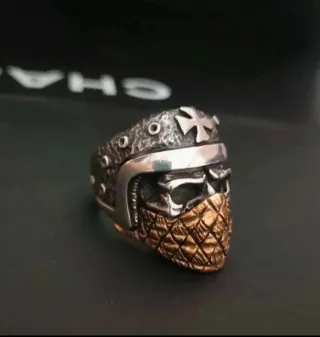 Anello Teschio in Argento 925 e Bandana