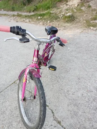 Bicicleta niña Btwin morada