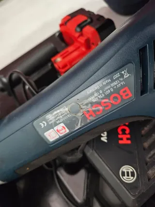 Radial con Maletin Bosch GWS 14,4 V