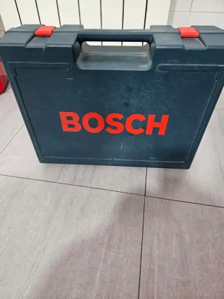 Radial con Maletin Bosch GWS 14,4 V