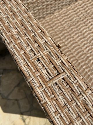 Sillón de ratán exterior