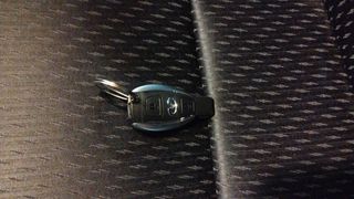 Infiniti Q30 1.6T 90 kW (122 CV)