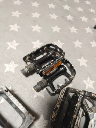 Pedales de bicicleta varios juegos