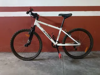 Bicicleta Montaña Btwin Rockrider Blanca