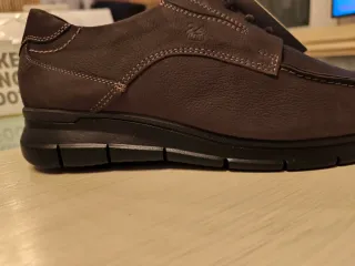 Zapatos de piel marrones