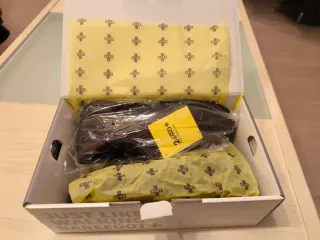 Zapatos de piel marrones