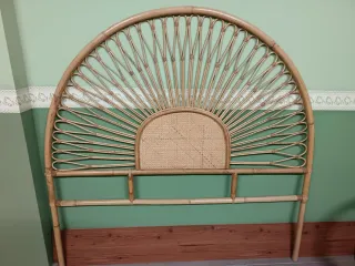 Cabecero de bambú semicircular