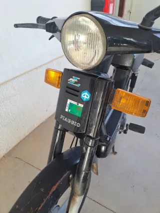 Vespino NL Negra con papeles