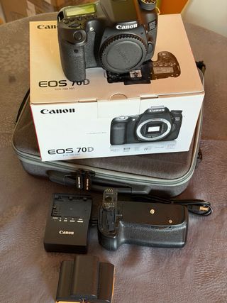 Cámara Canon EOS 70D solo cuerpo