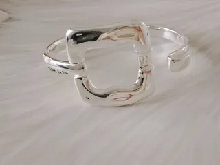 Pulsera brazalete UNO de 50 cierre cuadrado