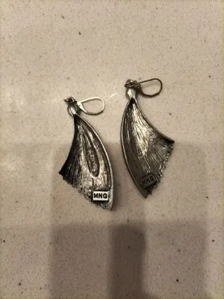 Pendientes MNG alas