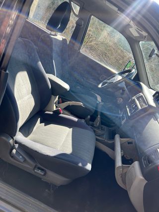 Mitsubishi Montero 2004