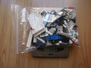 SMONTAGGIO COSTRUZIONI LEGO 257 GRAMMI