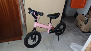 Bicicleta infantil rosa niña