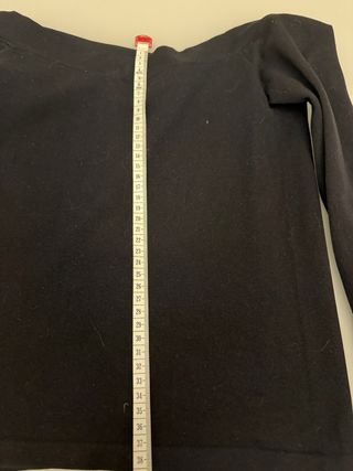 Stradivarius Camiseta Corta Manga Larga Negra