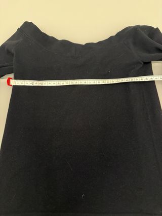 Stradivarius Camiseta Corta Manga Larga Negra