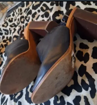 Sandalias/Zuecos Piel Negras